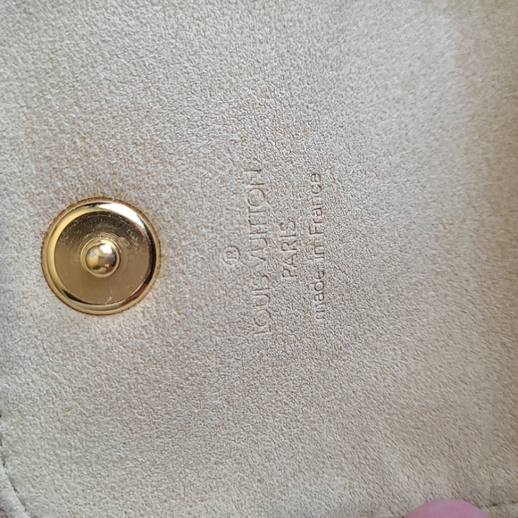 Louis Vuitton Cancun Mini Crossbody - Picture 6 of 11